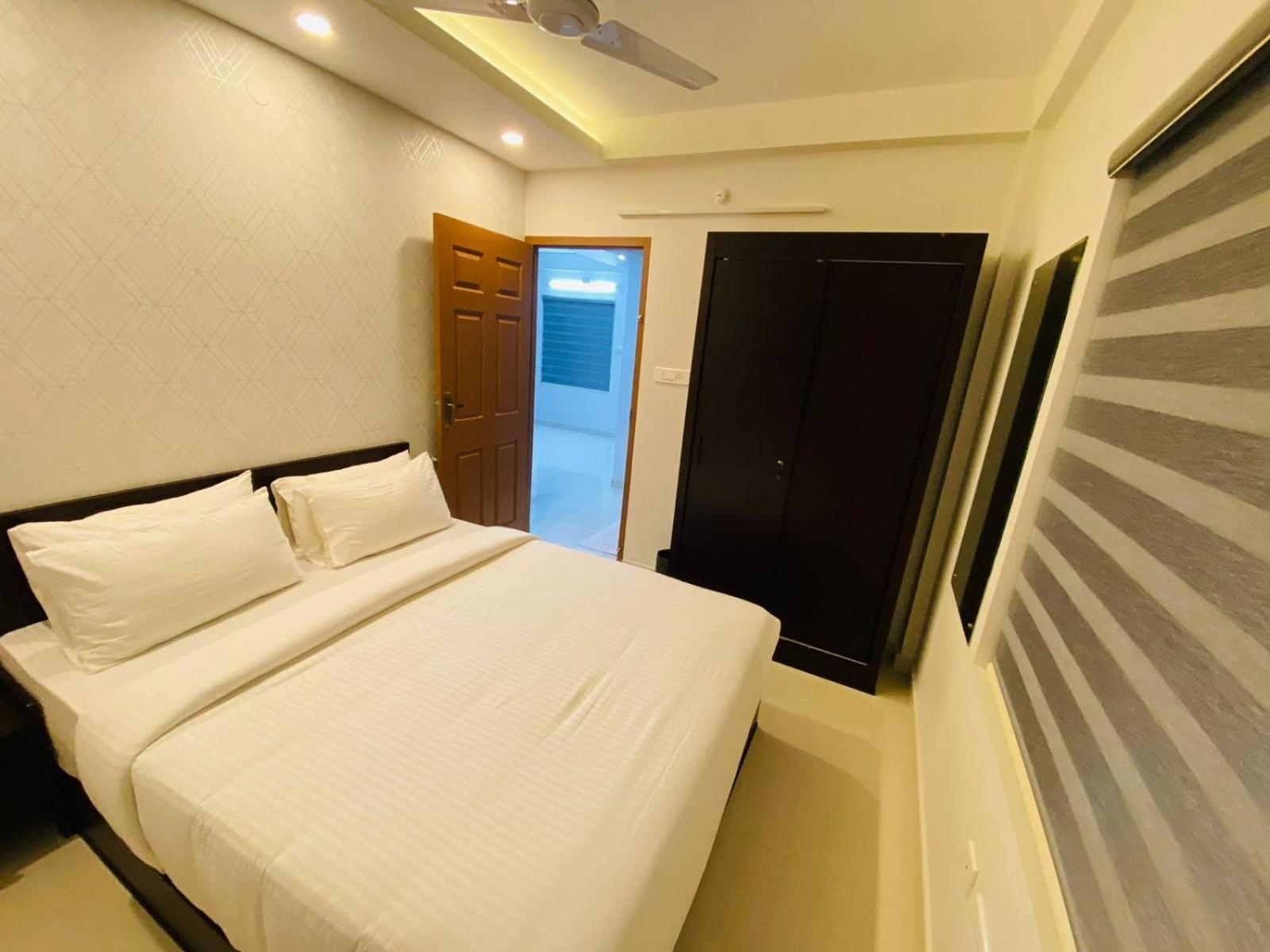 Kochi Hotel Nujoom Rooms & Apartments מראה חיצוני תמונה