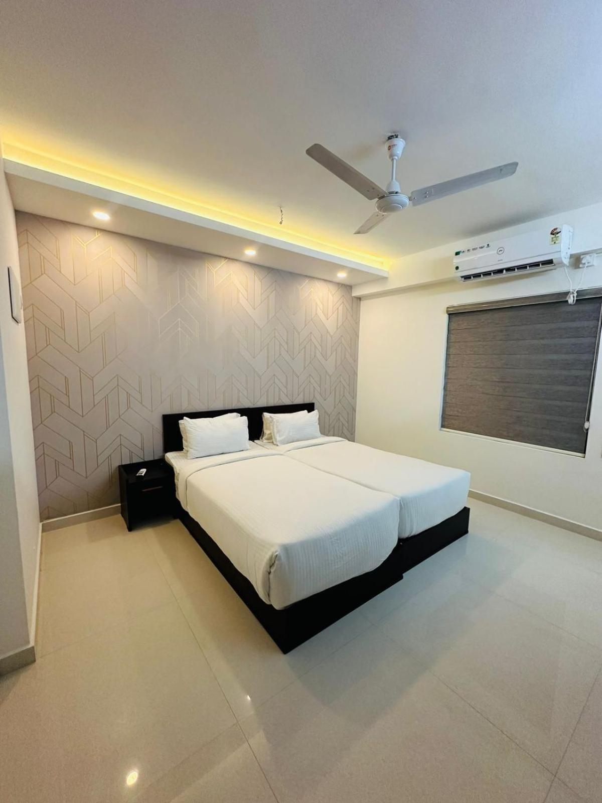Kochi Hotel Nujoom Rooms & Apartments מראה חיצוני תמונה