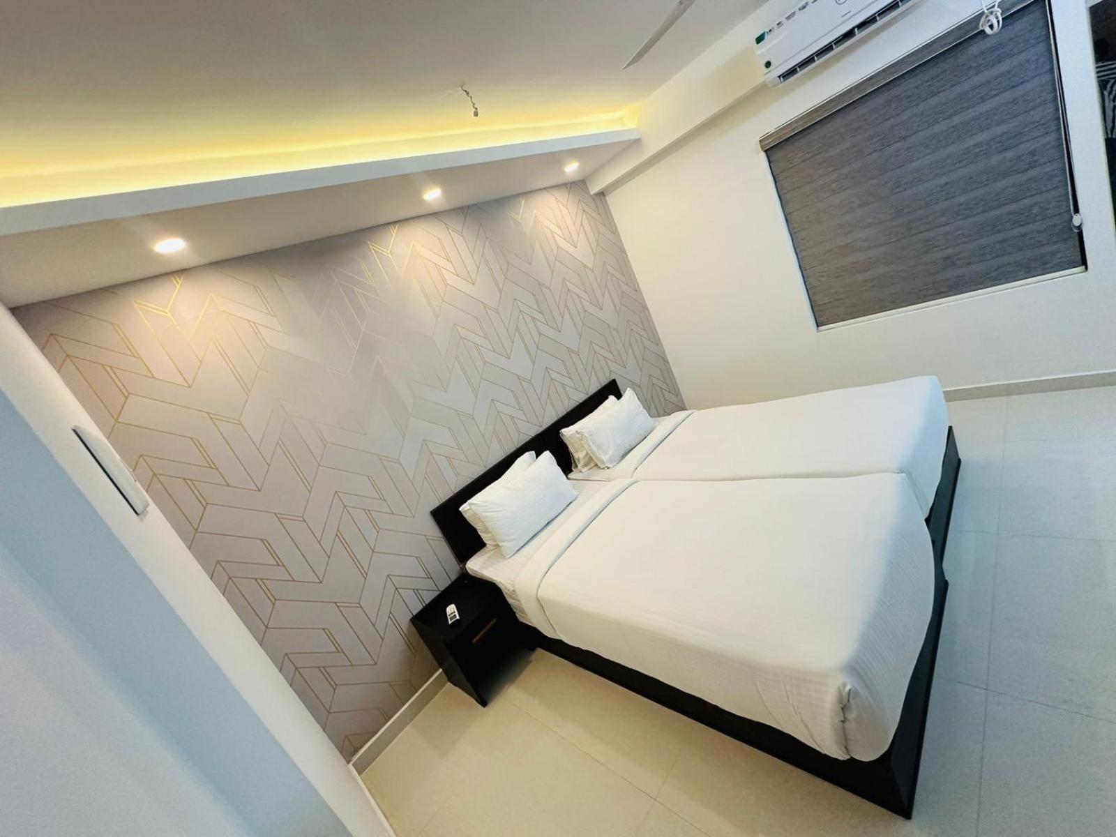 Kochi Hotel Nujoom Rooms & Apartments מראה חיצוני תמונה